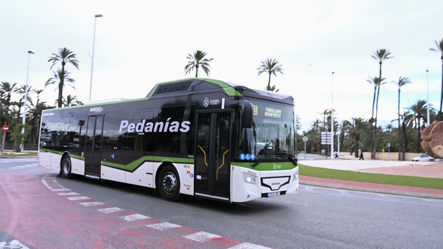 Parque Empresarial: la parada estrella del bus a las pedanías de Elche