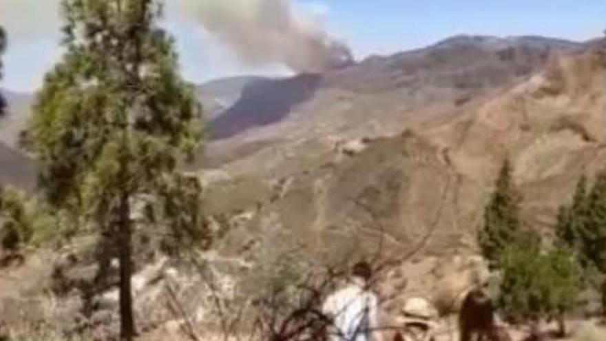 Gran Canaria, consternada por el incendio en la cumbre