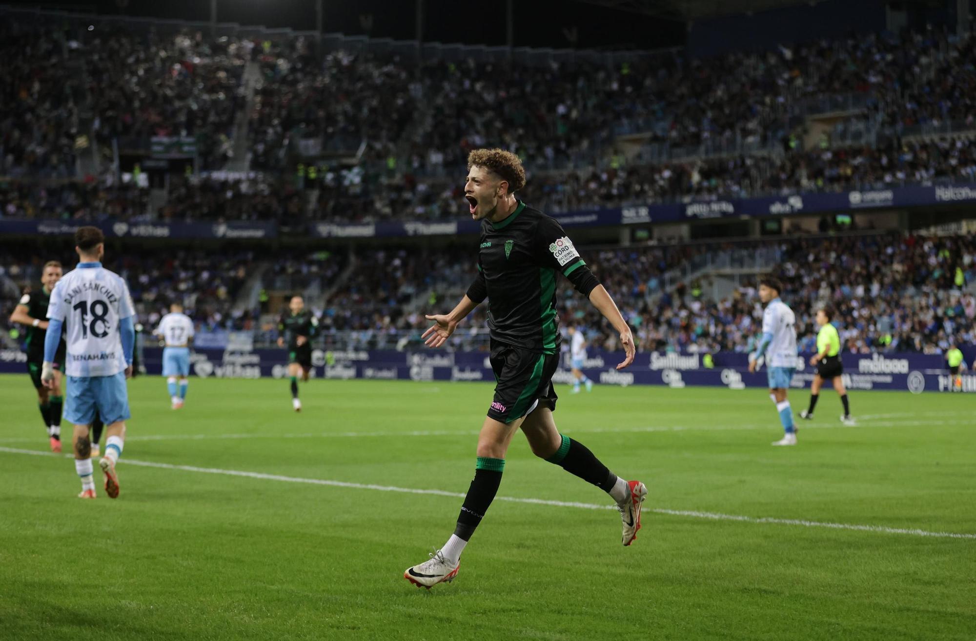 Málaga CF - Córdoba CF | Las imágenes del partido en La Rosaleda