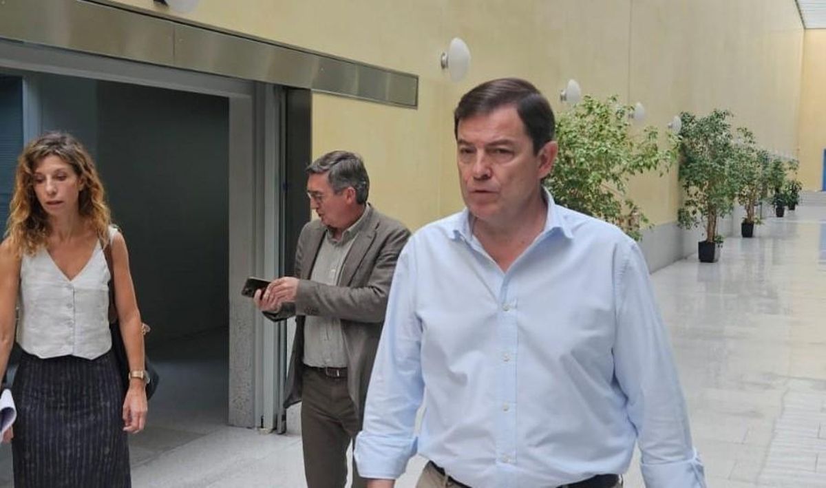 L’estratègia en l’incendi de Fasgar (Lleó) es «trenca» perquè algú torna a calar el foc després del pas dels bombers