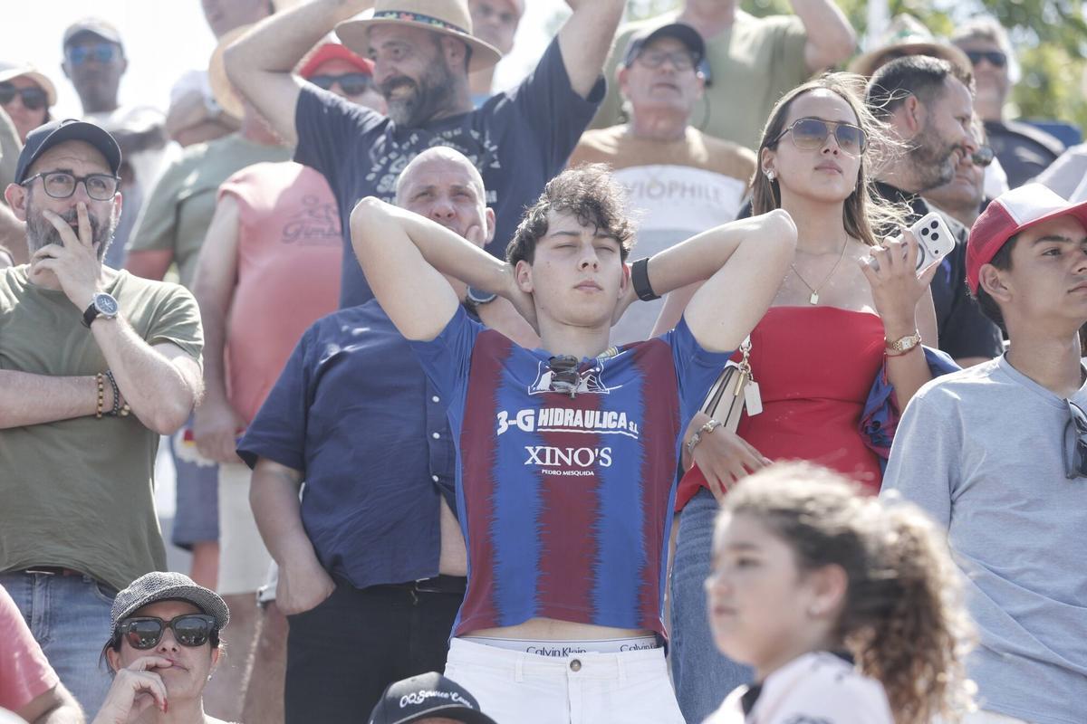 Poblense - Águilas: las imágenes del partido