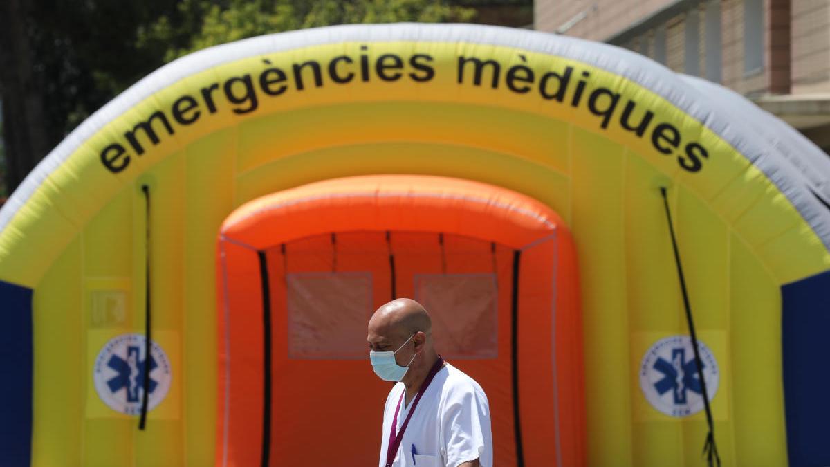 Un sanitario, en Lleida