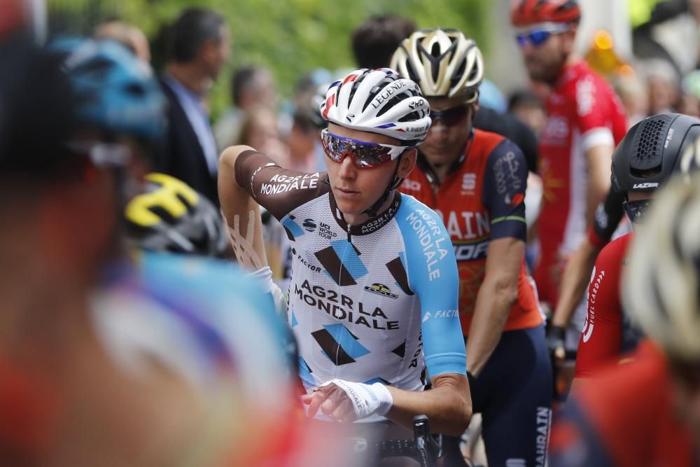 Barguil venç en la tretzena etapa del Tour