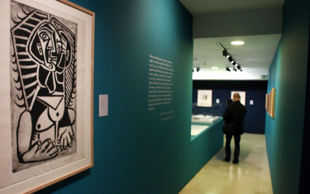 Las dos salas de exposiciones de la Fundación Picasso en Plaza de la Merced acogen hasta el próximo 3 de febrero, dentro de su XXXI Octubre Picassiano, la exposición 'Picasso, el pintor de grabados