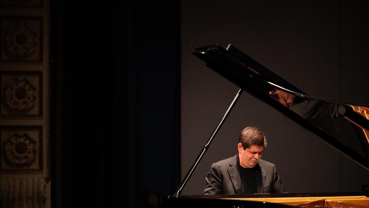 Javier Perianes, en el concierto celebrado el lunes en el Teatro Principal de Alicante