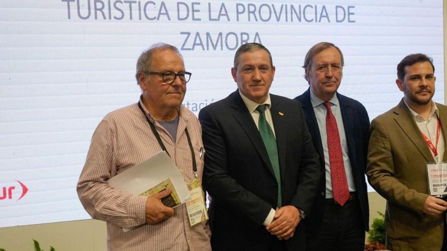 Cristoph Strieder Javier Faúndez, Ángel González y Víctor López en Fitur