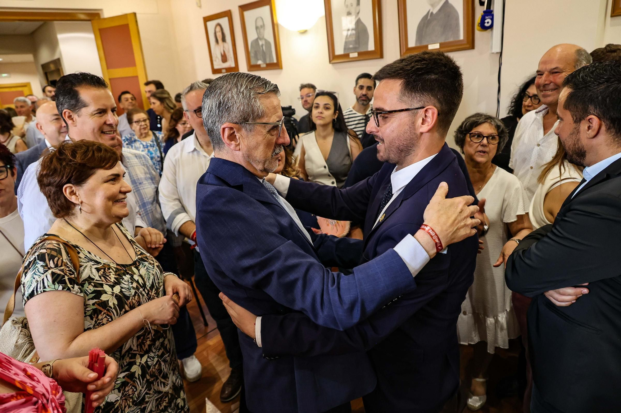 El socialista Rubén Muñoz nuevo alcalde en Cocentaina