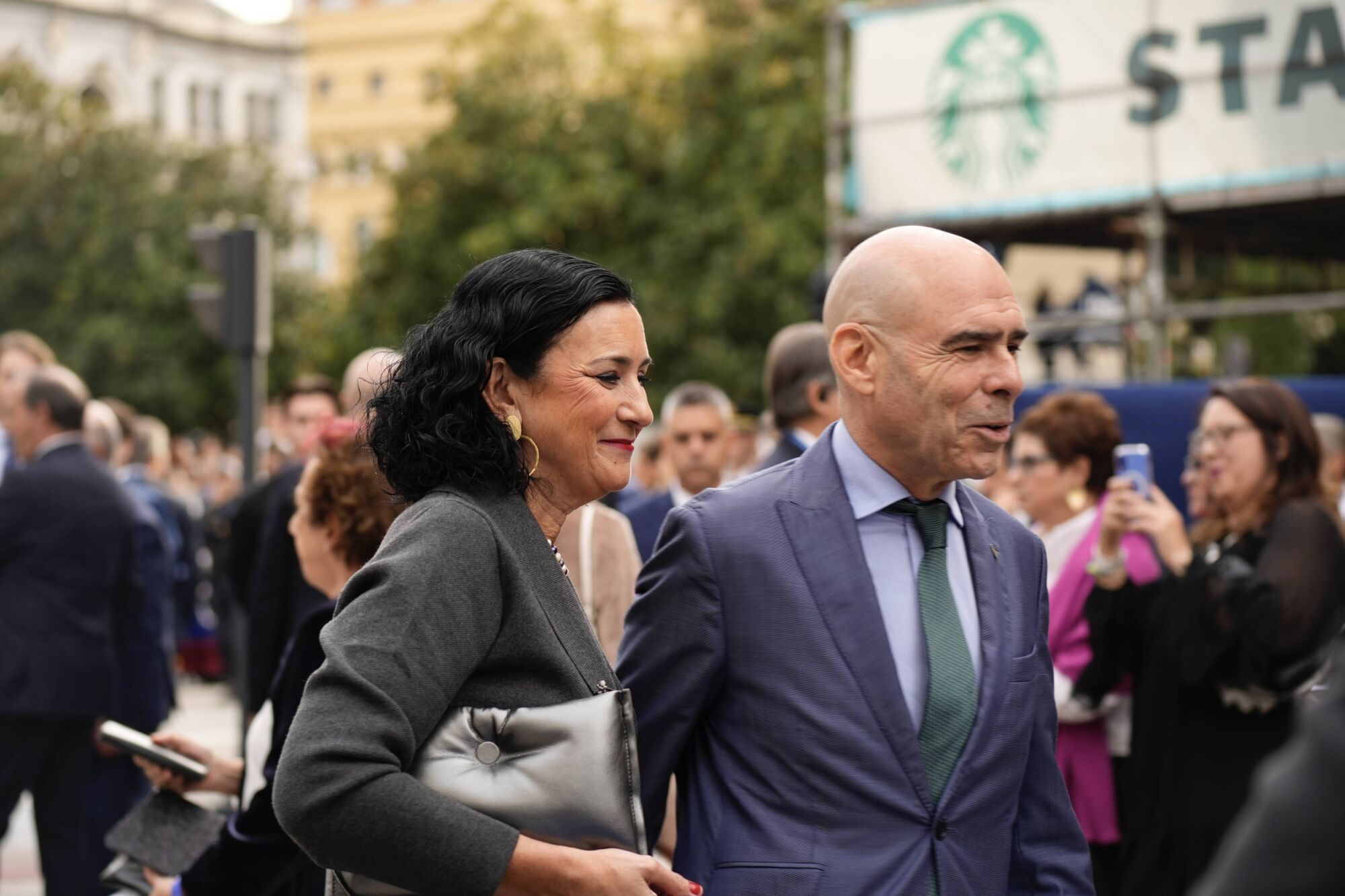 Así fue la llegada de los invitados a los premios "Princesa de Asturias" y su paso por la alfombra azul