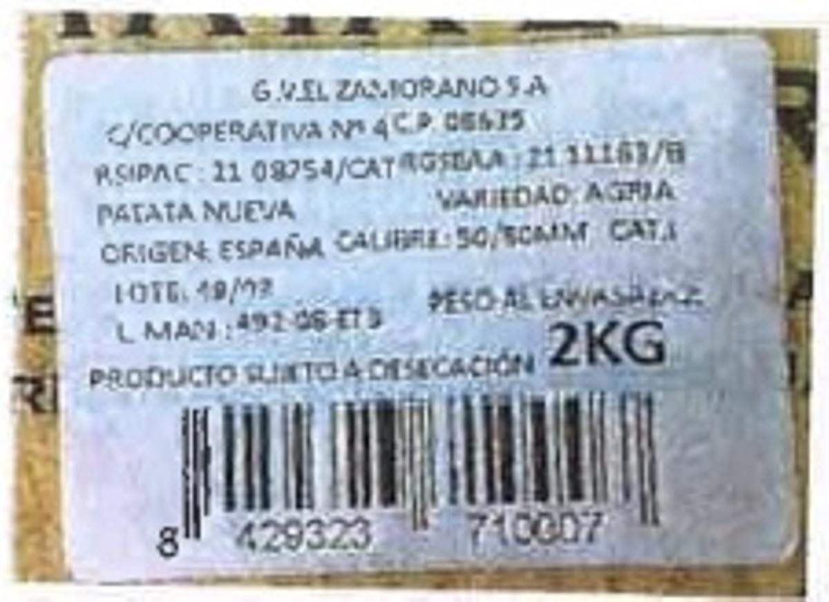 La etiqueta del producto dice &quot;Patata Nueva&quot; y &quot;Variedad: Agria&quot;.