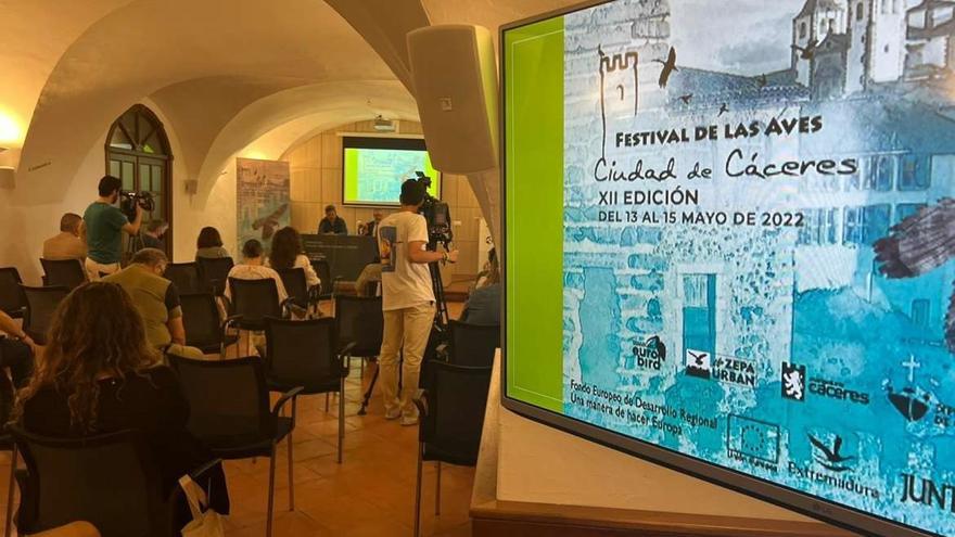 Imagen de las jornadas técnicas del Festival de las Aves en Cáceres.