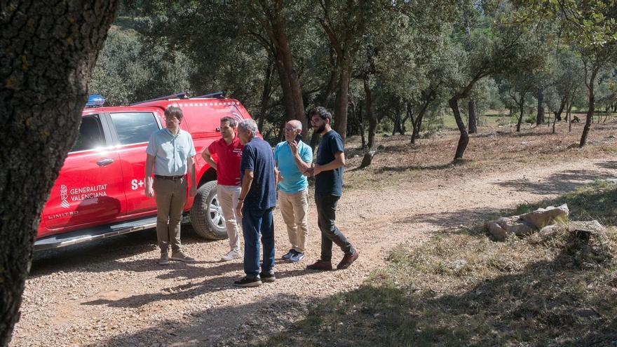 Bocairent realiza un área cortafuegos contra incendios forestales en la Serra Mariola