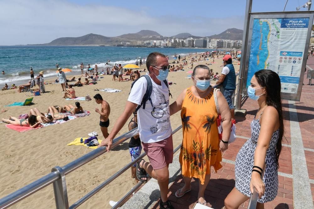 La fase 2 vuelve a llenar de vida Las Canteras