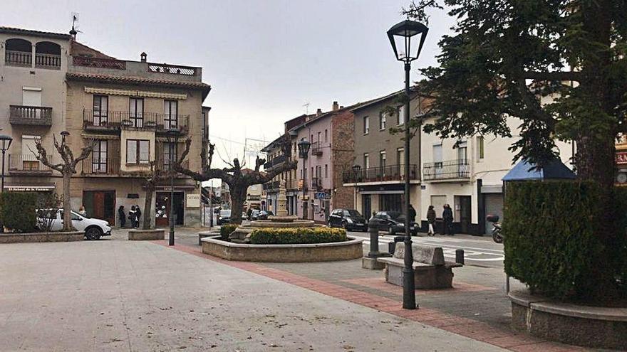 Un fanal al centre de Casserres