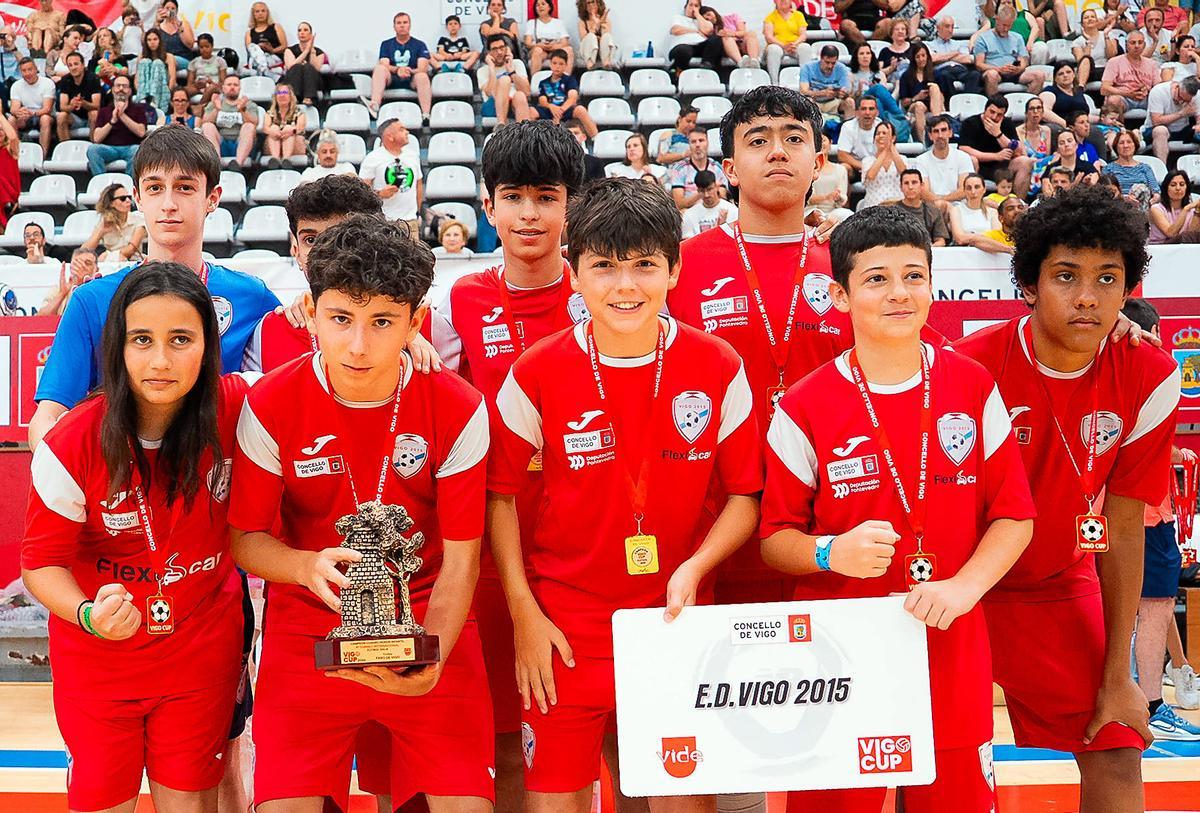 Trofeos del torneo Vigo Cup de fútbol sala