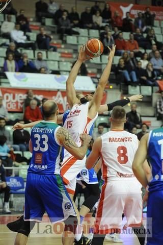 Victoria del UCAM CB frente al Anwil