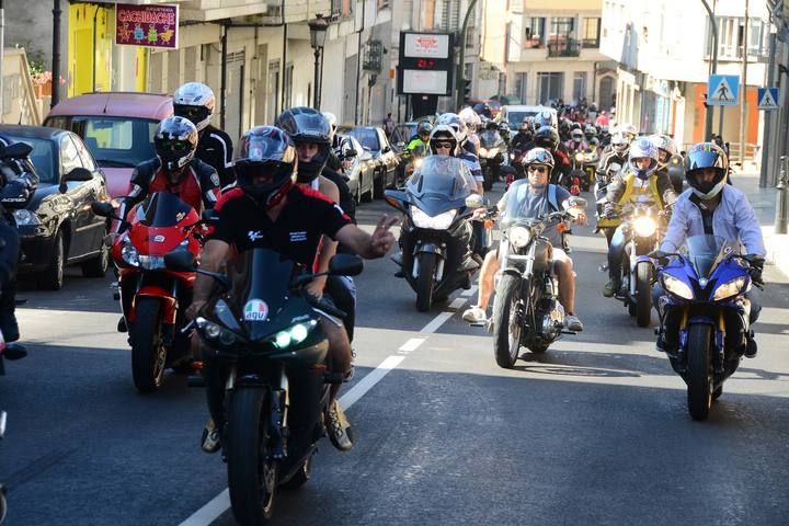 Moaña y el mundo del motor acompañan a Dani Rivas en su funeral