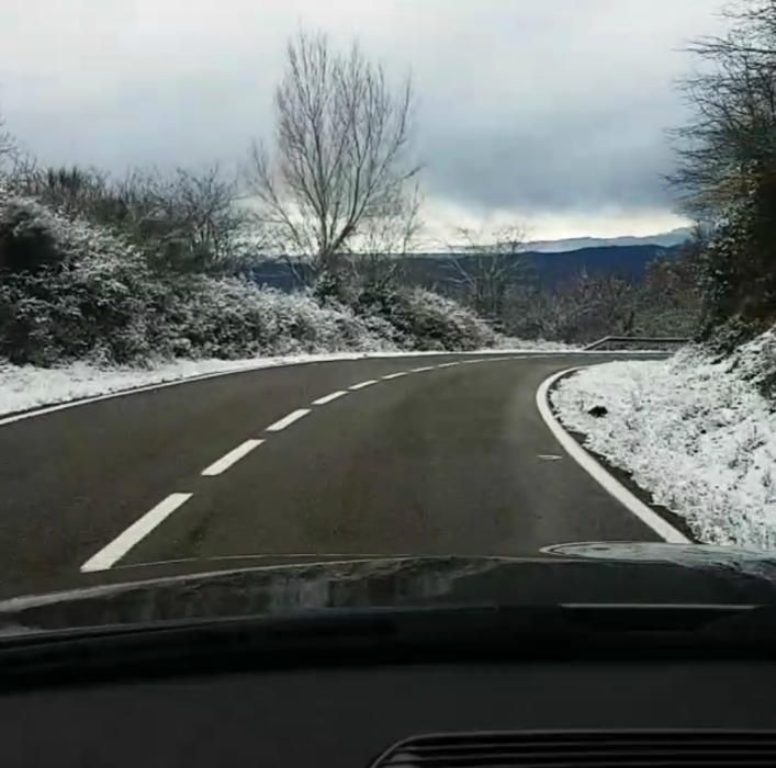 Neu al coll de la Manrella, la Vajol