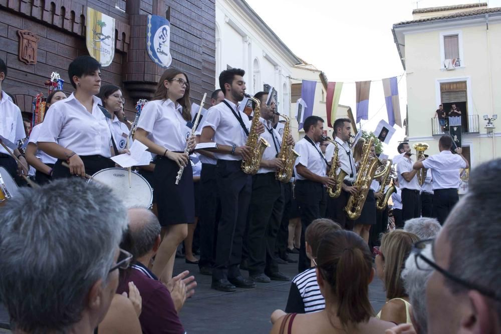 Entrada de Bandes de les festes de Moros i Cristians d'Ontinyent 2019