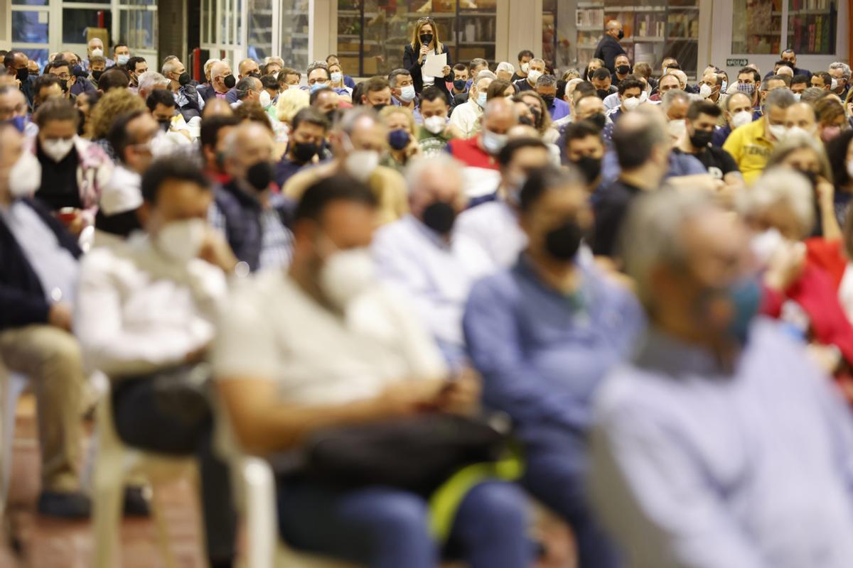 Una histórica asamblea de presidentes recupera las Fallas 2021 Una histórica asamblea de presidentes recupera las Fallas 2021