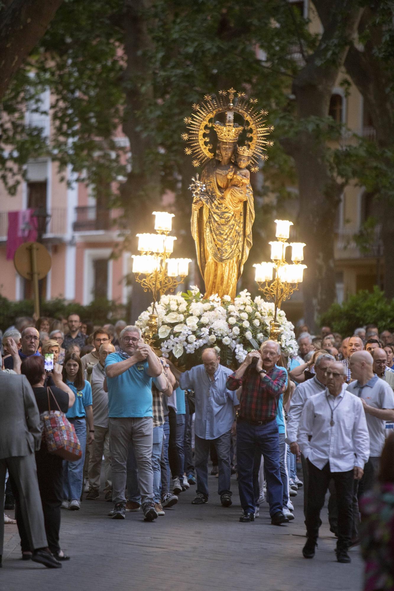 La imagen histórica de la Virgen de la Seu recorre Xàtiva
