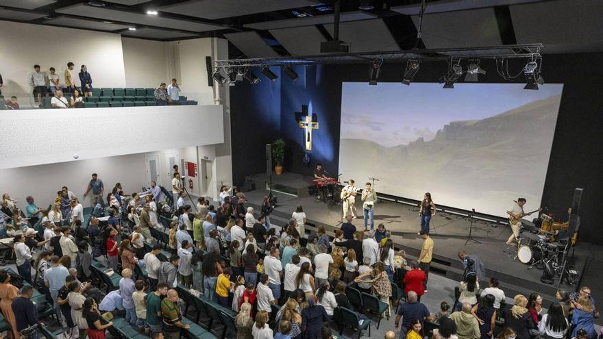 De oficiar en Capdepera hace 157 años a llenar los domingos en Palma: así crecen las iglesias evangélicas en Mallorca