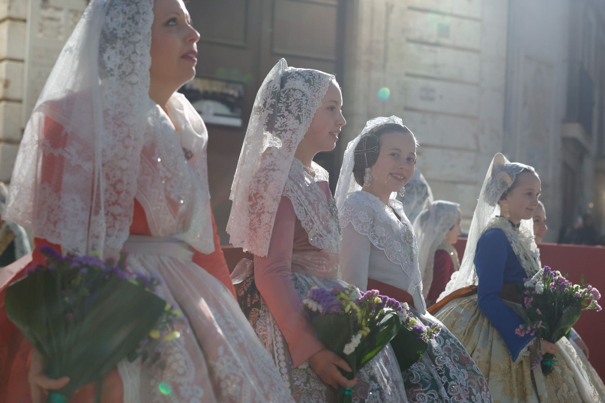Todas las fotos de la Ofrenda del 17 de marzo por la calle San Vicente de 19:00 a 20:00 horas