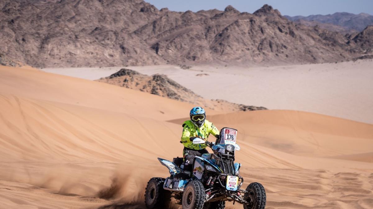 Toni Vingut en Arabia Saudí listo para el Dakar