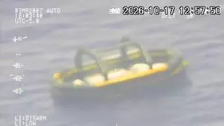 La Armada de Ecuador busca en alta mar los cuerpos de 13 marineros desaparecidos del atunero «Domenica L»