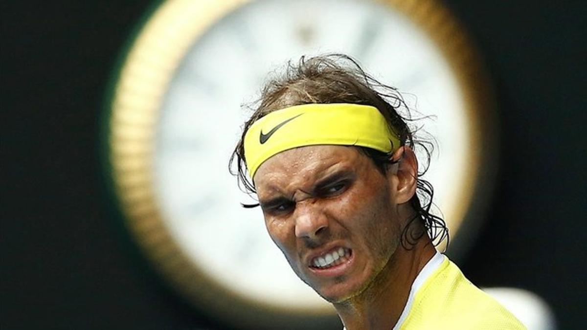 Nadal reacciona poniendo mala cara durante su partido contra Verdasco.