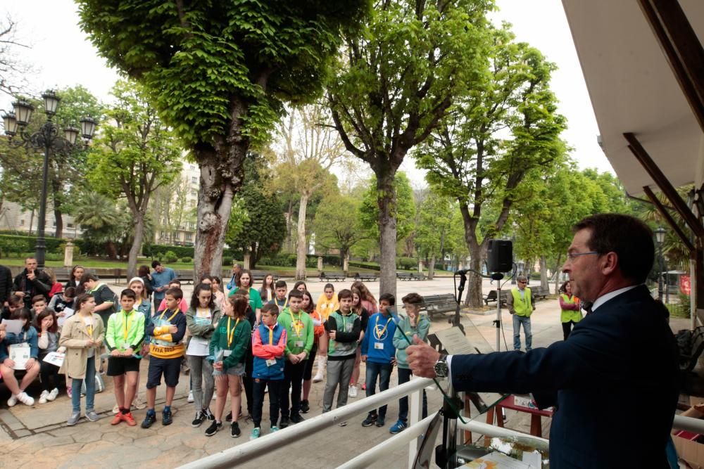 Actividad de convivencia escolar con motivo del día del libro en el Campo.