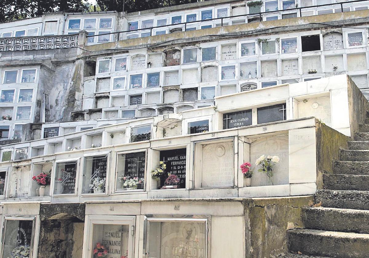 Cementerio de San Andrés de El Entrego