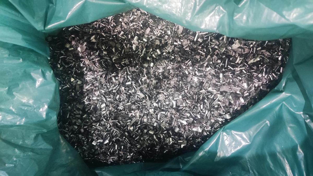 Detalle de virutas de titanio