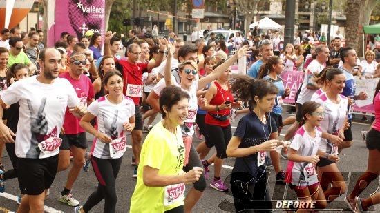 Búscate en la galería de la jornada contra el cáncer en Valencia