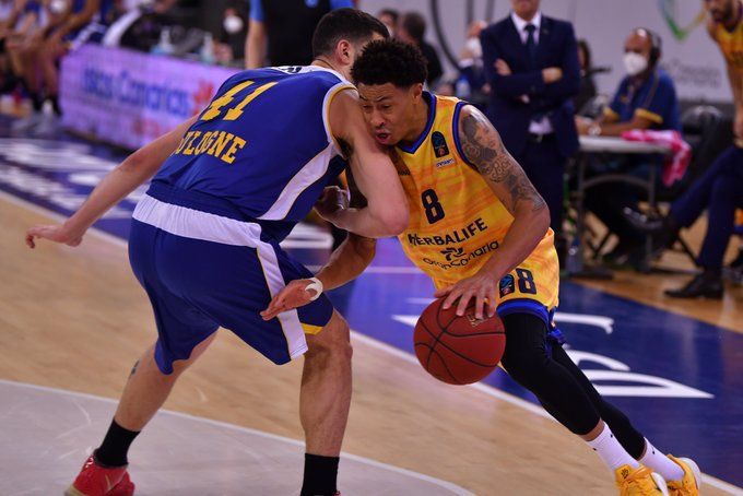 Eurocup: Herbalife Gran Canaria - Metropolitans 92