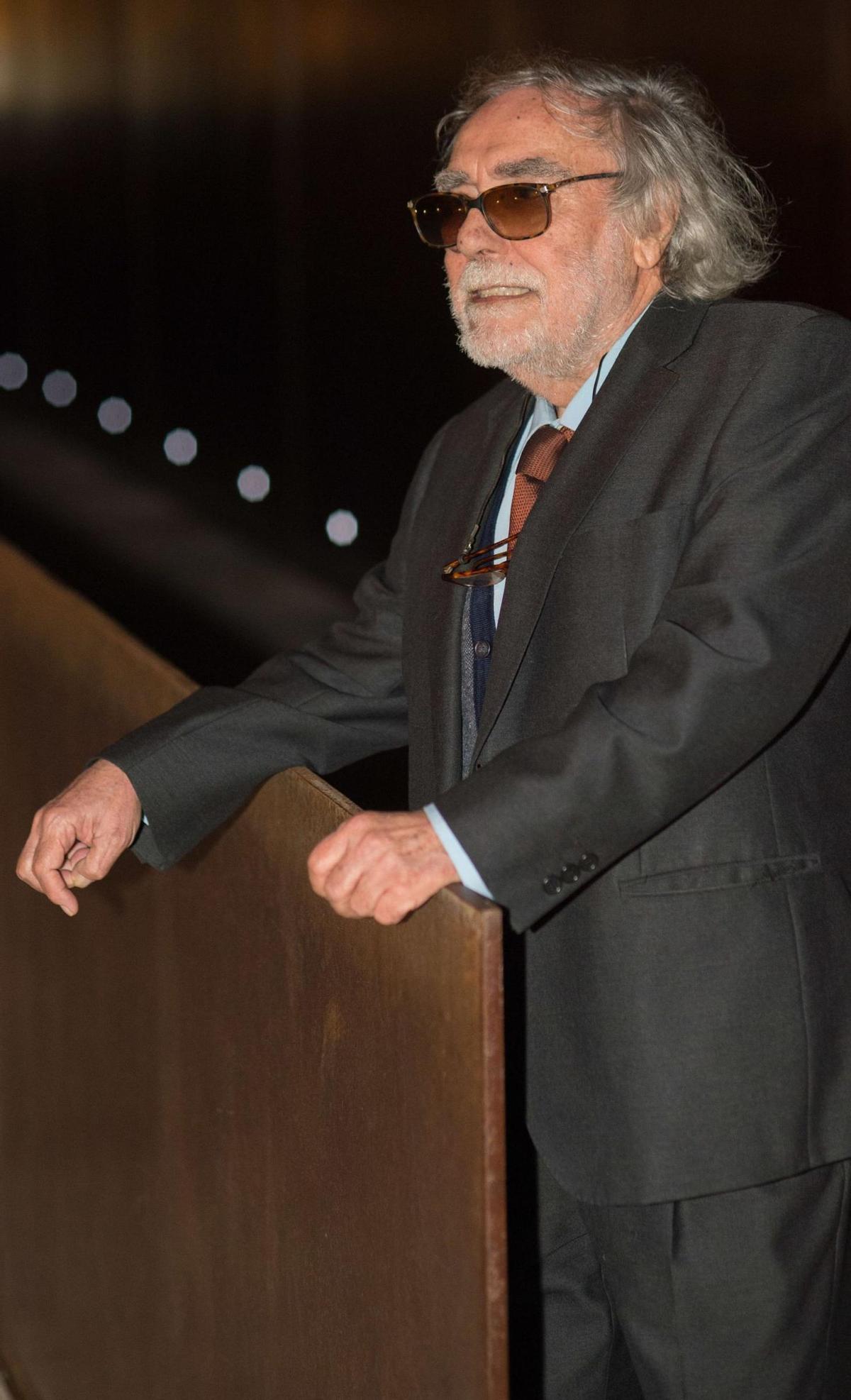 El poeta y docente Eugenio Padorno. | | LP/DLP