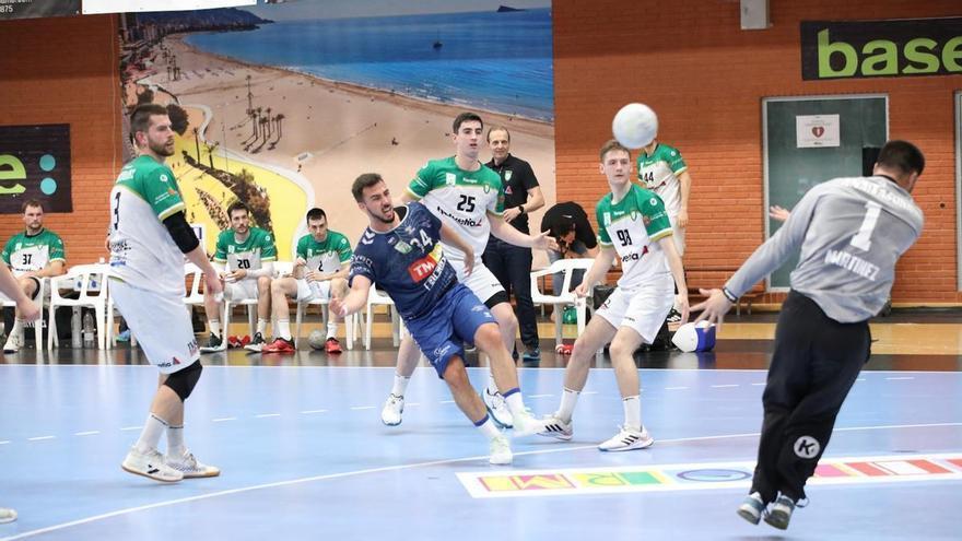 El TM Benidorm se despide de su afición con derrota ante un Anaitasuna pletórico (37-40)