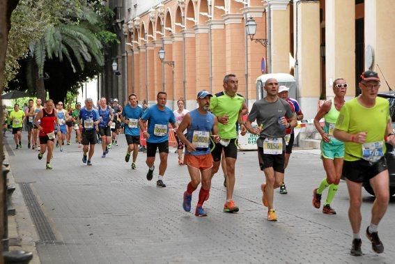 9.000 Läufer aus 49 Ländern gingen am Sonntag den 15.10. an den Start. In der Marathon Disziplin gingen die Deutschen leer aus.