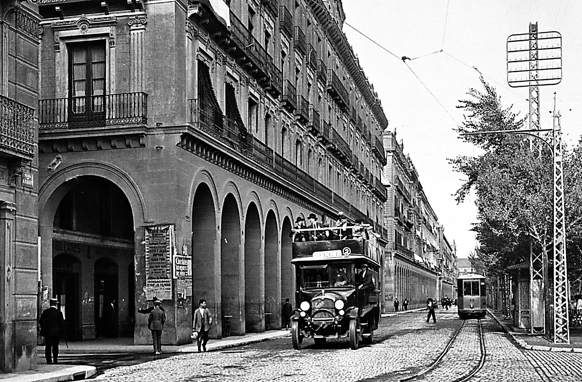 La historia de los 140 años de Avanza en Zaragoza, en imágenes