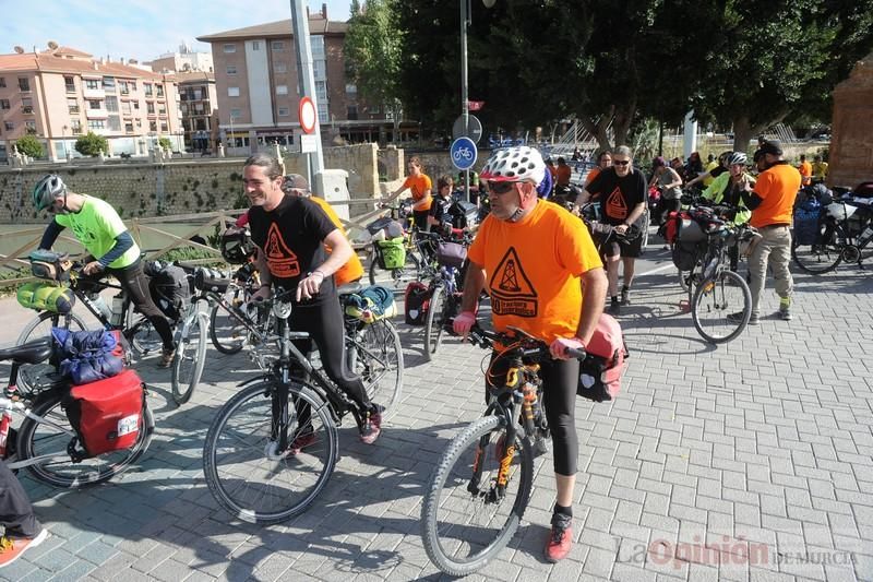 Protesta en bicicleta contra el fracking