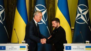 Stoltenberg alienta las esperanzas de Ucrania para entrar en la OTAN en su primera visita a Kiev