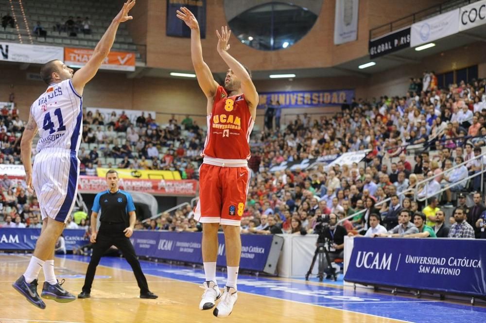 Triunfo en el debut del UCAM CB en la Eurocup