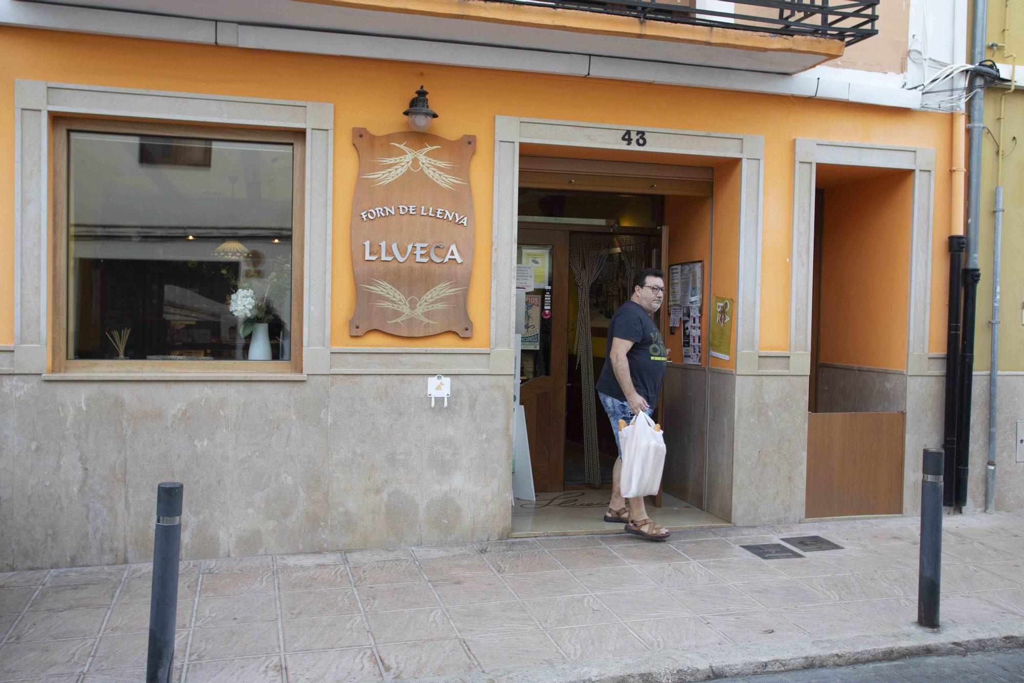 Cierra un histórico horno en Xàtiva después de 61 años abierto - Levante-EMV