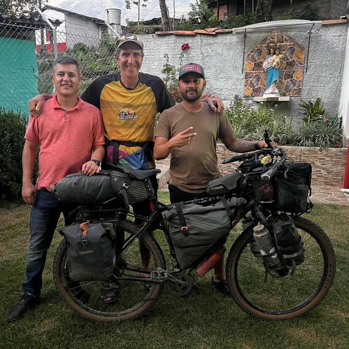 El gener del 2024, Toni Rodríguez sortia d'Usuahia per travessar tot Amèrica fins a Alaska.