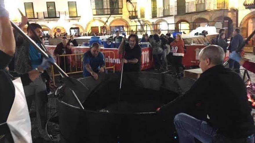 El entierro de la bellota y de la sardina cierran el carnaval segedano