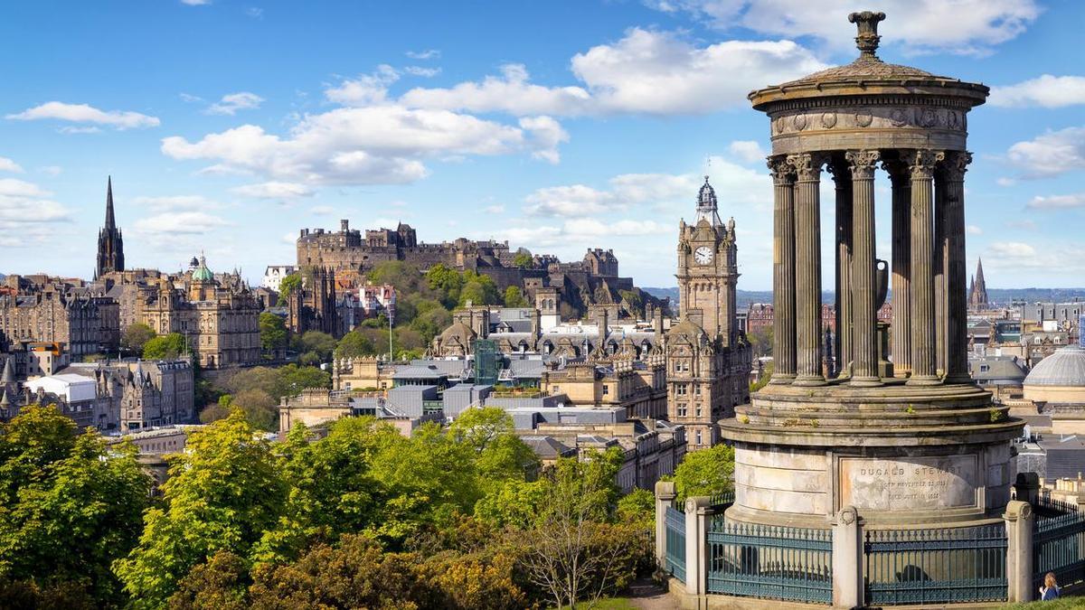 La ciudad del norte de Europa que en otoño alcanza su máximo esplendor