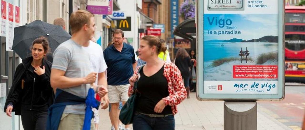 Uno de los carteles con los que el Concello llegó a promocionar Vigo en Londres.