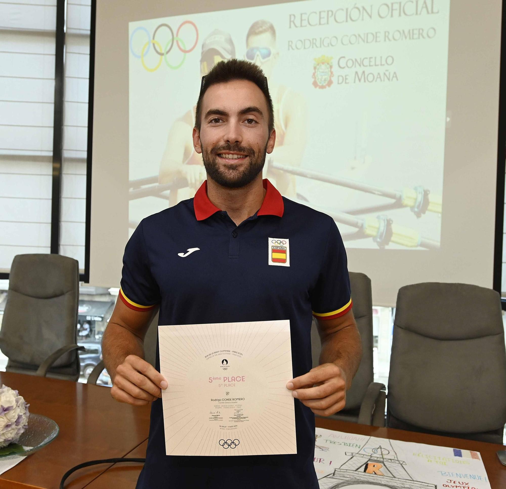 Moaña recibe entre aplausos a su olímpico Rodrigo Conde