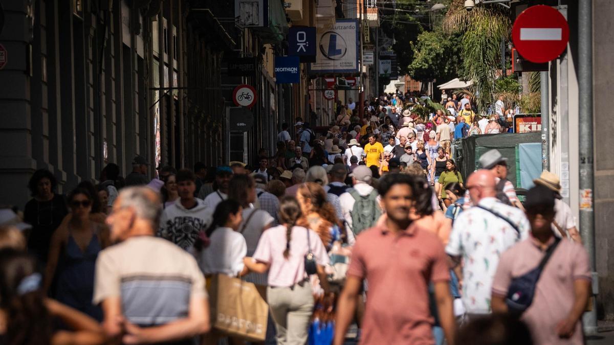 Fotografía de la calle del Castillo, en el corazón de la capital tinerfeña.