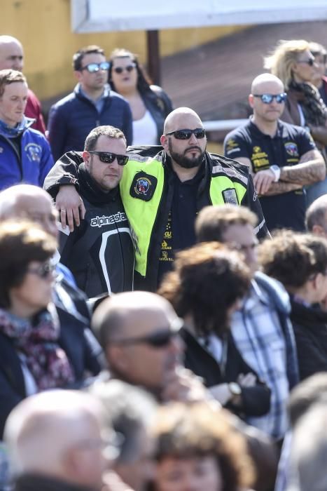 Funeral por el joven motorista ovetense fallecido en un accidente en Villaviciosa.