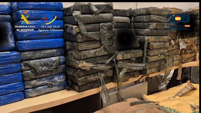 Operación Cavaliere contra el tráfico de drogas a gran escala en Ibiza